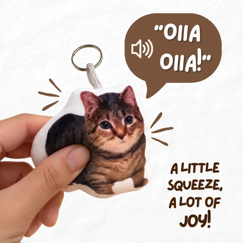 OIIA Spinning Cat Plush Keychain with Squeeze-Activated Sound Feature, Humorous Cat Bag Charm